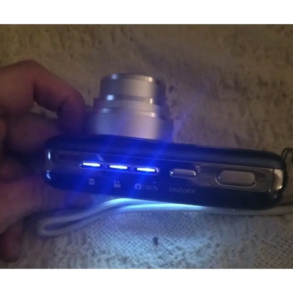 Kodak EasyShare Digital Camera Blue Retinar Aspheric Lens V803 Photography Works